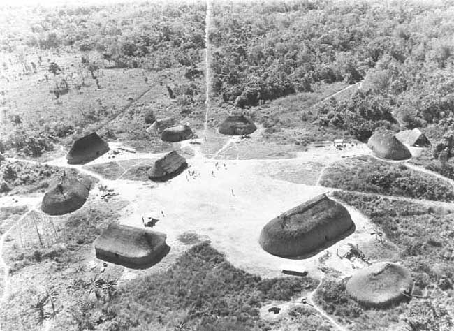 casa de 16 diferentes povos indígenas